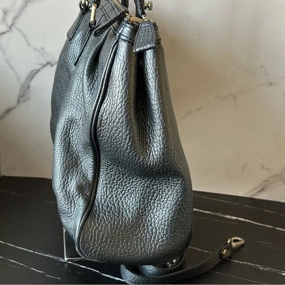 💎MCM METALLIC SILVER 2 WAY BAG💎 - Picture 4 of 16